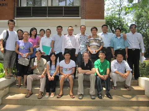 Lacid jhoem: mougsoug" ci: yhung: khyoo: jhau" uri